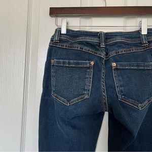 INC Skinny Leg Regular Fit Jeans. Dark wash. Size 0P